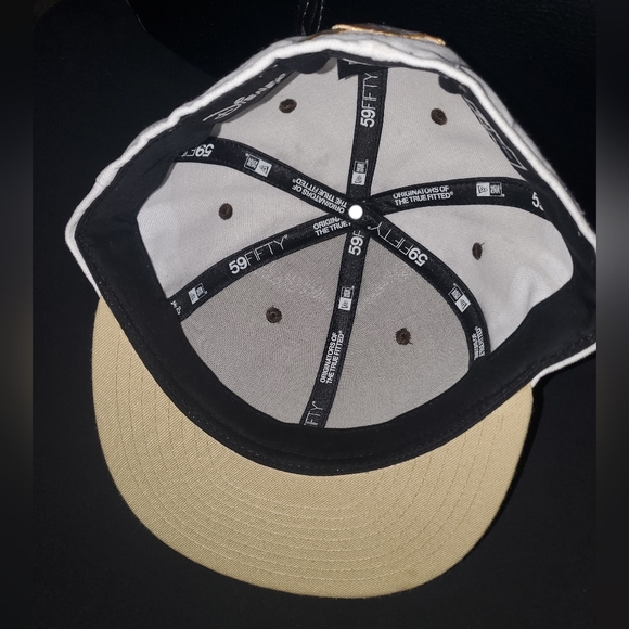 Very Rare Mickey Mouse Ice Cream Bar New Era Hat 7 1/2 - Picture 6 of 12